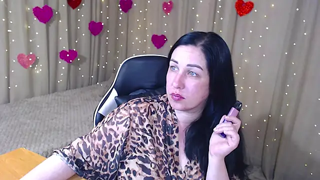 Snapshot of JillStevens chatting on May 13, 2:09 am JillStevens online show from May 13, 2:09 am
