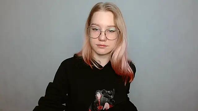 cindi hot online show from December 24, 8:55 am