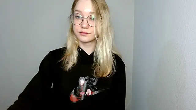 cindi hot online show from March 20, 11:16 am