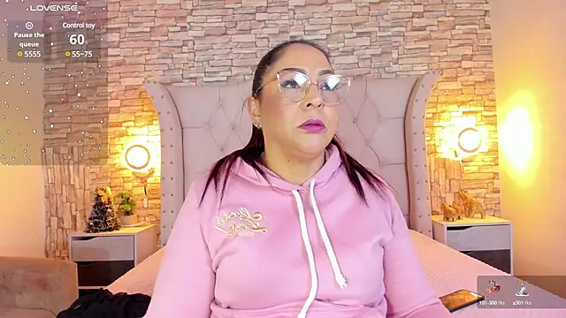 Gina Myers online show from January 6, 1:08 pm