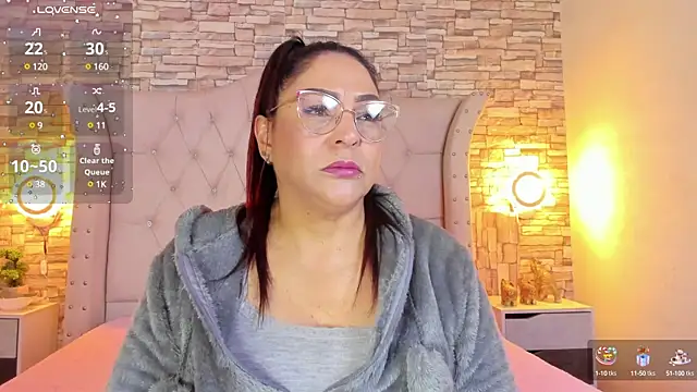 Gina Myers online show from January 15, 12:36 pm