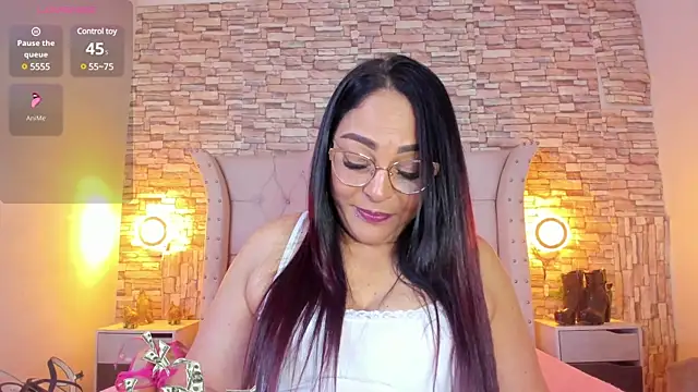 Gina Myers online show from February 24, 1:10 pm