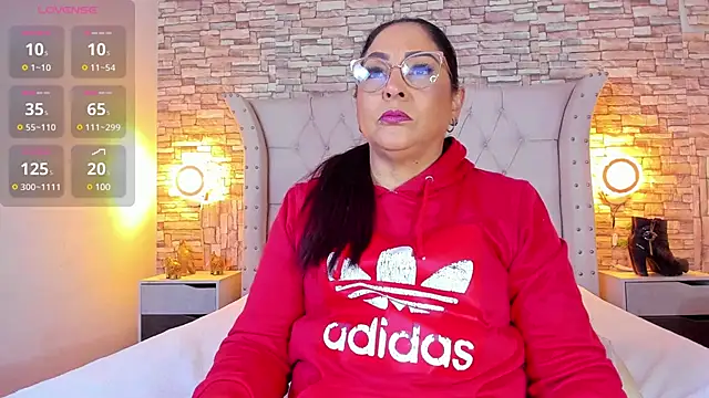 Gina Myers online show from March 5, 12:11 pm