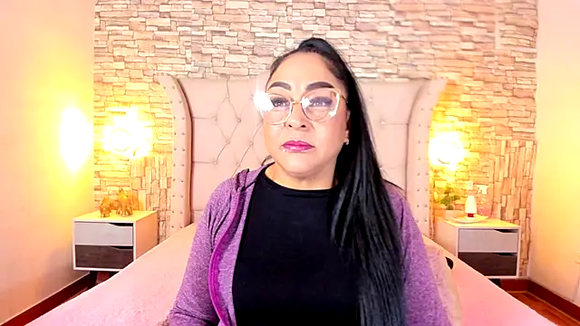 Gina Myers online show from September 26, 12:42 pm