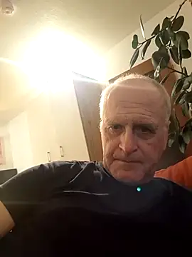 Milkasahne64 online show from November 13, 9:58 pm