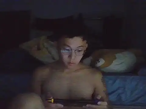 ZHIIz online show from December 15, 2:32 pm