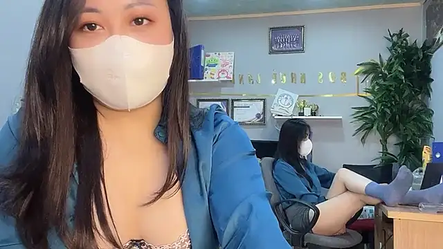 Bamboo Swetie online show from December 18, 6:53 am