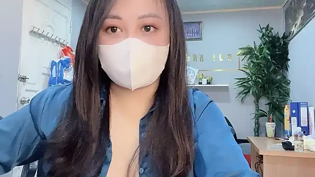 Bamboo Swetie online show from January 10, 3:06 pm