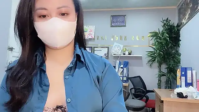 Bamboo Swetie online show from January 15, 4:36 am