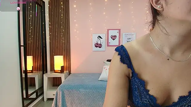 alina martinelli online show from November 23, 10:59 am