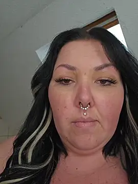 -BonnieBlack- online show from February 9, 7:45 am