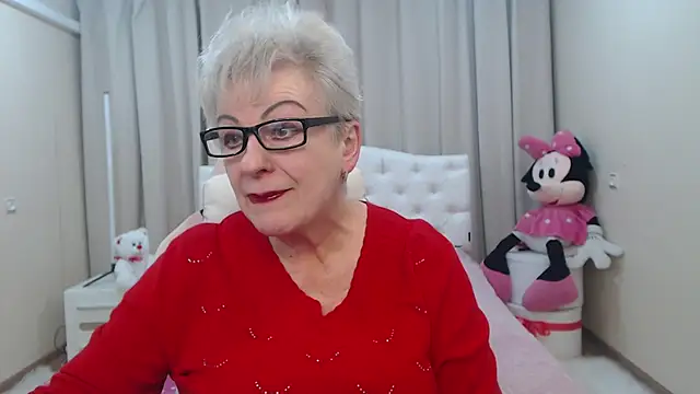 KayleSmoll online show from February 16, 7:32 pm