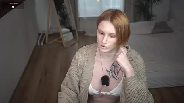 Snapshot of AkaneiroDemon chatting on January 14, 1:38 pm AkaneiroDemon online show from January 14, 1:38 pm