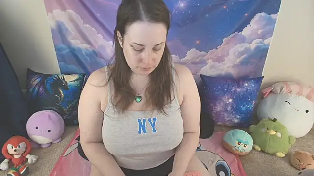 Snapshot of MilkyBunny chatting on April 28, 4:01 pm MilkyBunny online show from April 28, 4:01 pm