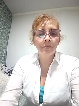 Snapshot of leona- chatting on February 25, 1:06 pm leona- online show from February 25, 1:06 pm