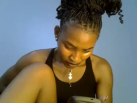 Snapshot of cute-alexis chatting on October 29, 10:06 am cute-alexis online show from October 29, 10:06 am