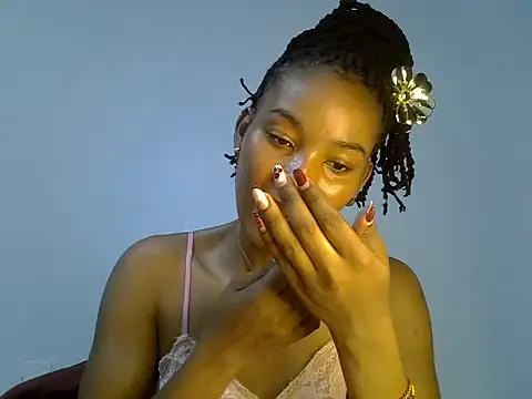 Snapshot of cute-alexis chatting on November 25, 10:48 am cute-alexis online show from November 25, 10:48 am