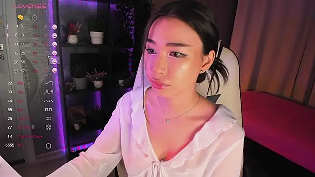 sensualily online show from September 13, 3:56 pm