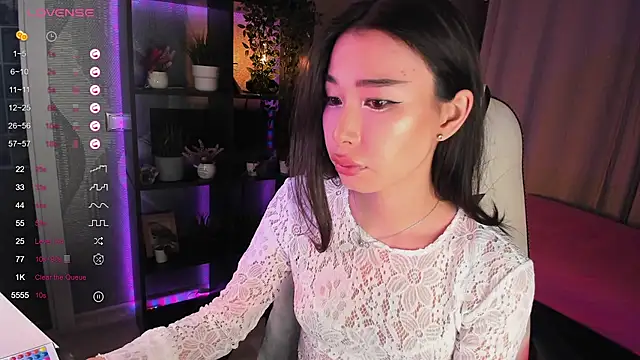 sensualily online show from September 14, 4:28 pm