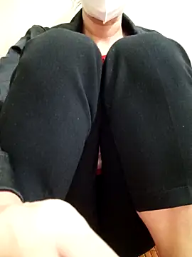 YunLem online show from November 3, 8:15 am