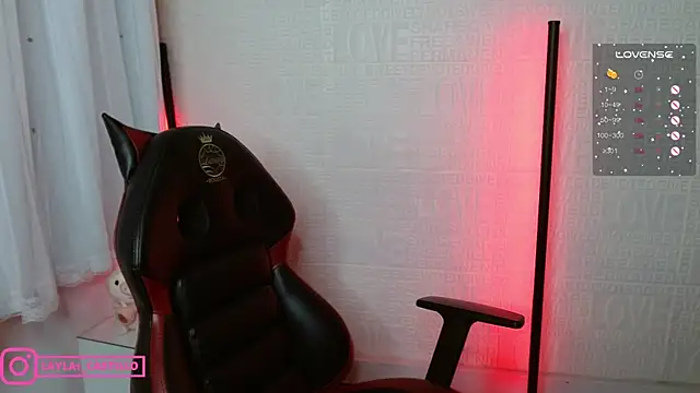 Layla castilloo online show from March 8, 4:06 pm