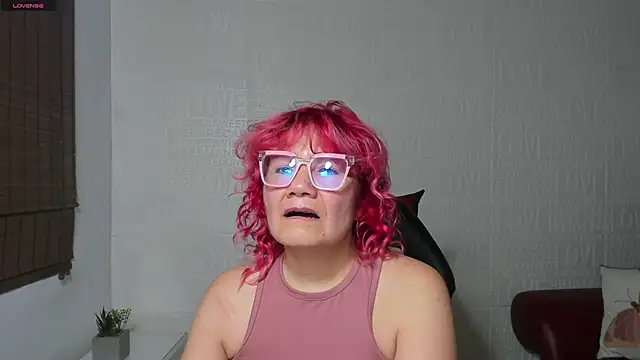 Layla castilloo online show from March 20, 8:08 pm