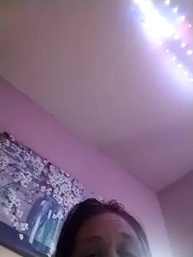 urgoodtime online show from April 22, 4:26 am