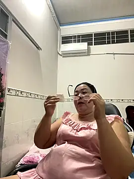 NDith online show from November 2, 11:34 am