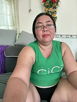 NDith online show from June 22, 1:18 am