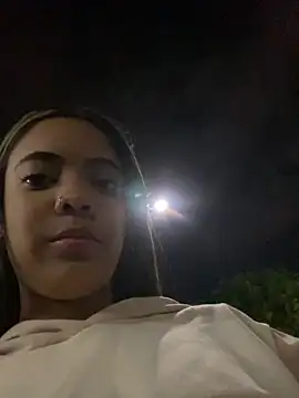 NAUGHTY LITTLE 18 online show from January 21, 1:08 am