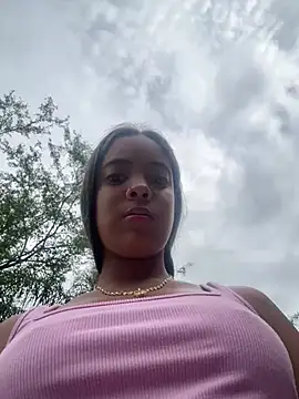 NAUGHTY LITTLE 18 online show from March 18, 10:04 pm