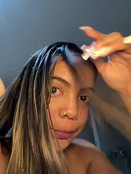 NAUGHTY LITTLE 18 online show from March 21, 12:07 am