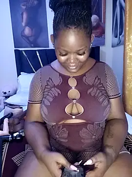 Snapshot of Cherriikenzie chatting on October 15, 6:52 pm Cherriikenzie online show from October 15, 6:52 pm