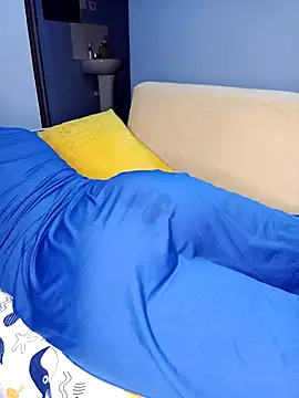 Cherriikenzie online show from November 26, 8:21 pm