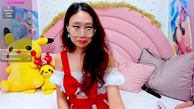 Snapshot of Nao__Chan_ chatting on December 25, 4:44 am Nao Chan online show from December 25, 4:44 am