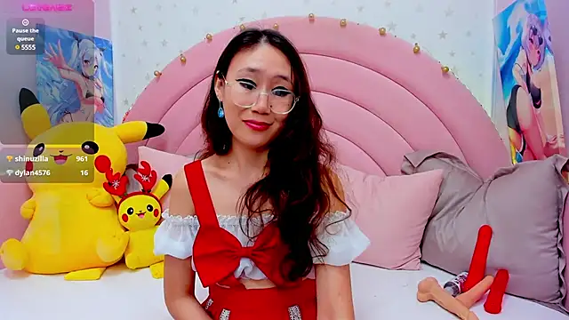 Snapshot of Nao__Chan_ chatting on December 27, 5:31 am Nao Chan online show from December 27, 5:31 am