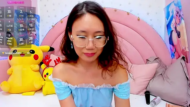 Snapshot of Nao__Chan_ chatting on January 18, 4:37 am Nao Chan online show from January 18, 4:37 am