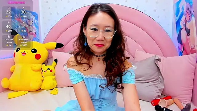 Snapshot of Nao__Chan_ chatting on February 14, 1:34 am Nao Chan online show from February 14, 1:34 am