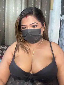 Oh-Monika online show from April 23, 5:15 pm