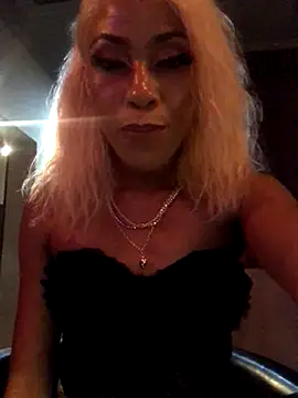 Kylie Hairy Bbc online show from December 5, 7:49 pm