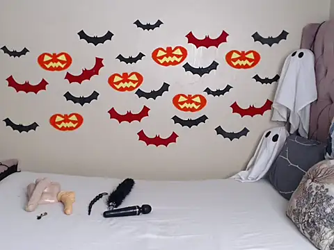 Snapshot of Pendo_ chatting on October 28, 2:31 pm Pendo  online show from October 28, 2:31 pm