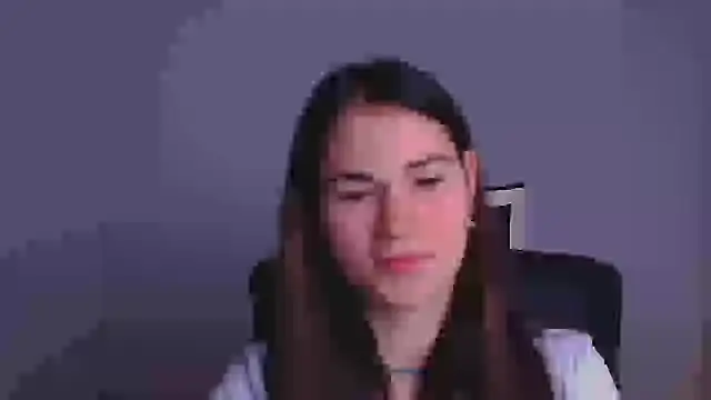 Loon Amore online show from December 3, 7:55 pm