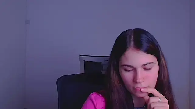 Loon Amore online show from December 4, 7:12 pm