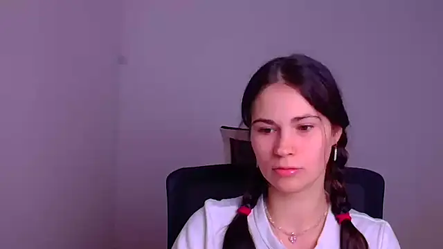 Loon Amore online show from January 9, 7:18 pm