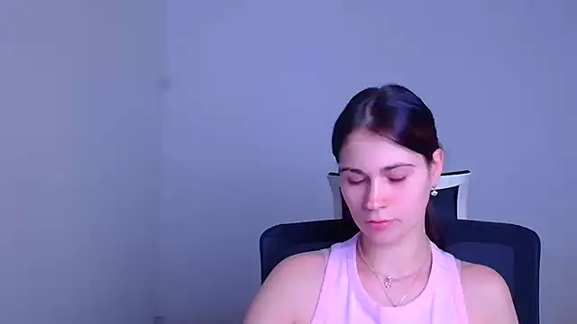 Loon Amore online show from January 23, 7:18 pm