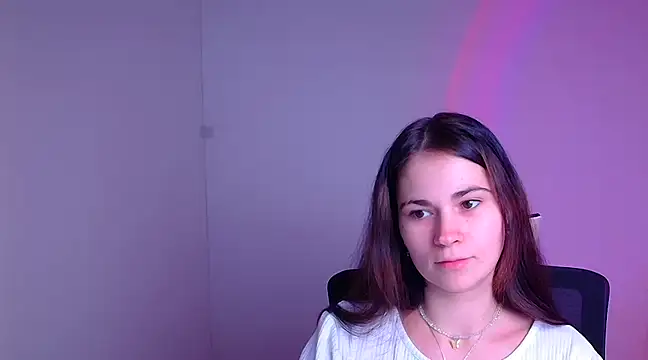 Loon Amore online show from February 2, 7:57 pm