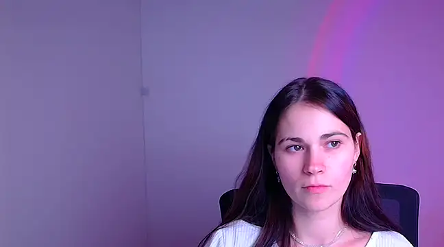 Loon Amore online show from February 2, 11:00 pm