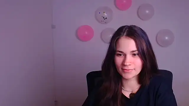 Loon Amore online show from February 18, 8:03 pm