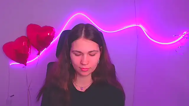 Loon Amore online show from March 3, 8:00 pm