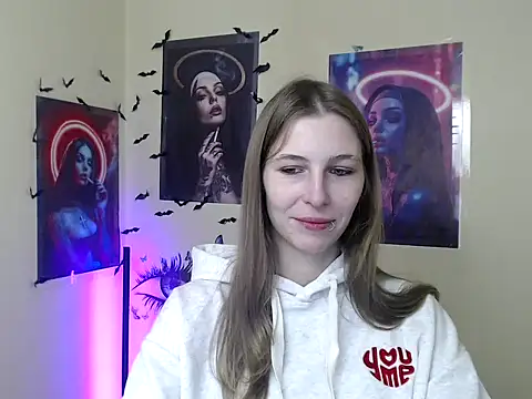 StrangerGi online show from November 10, 12:37 pm